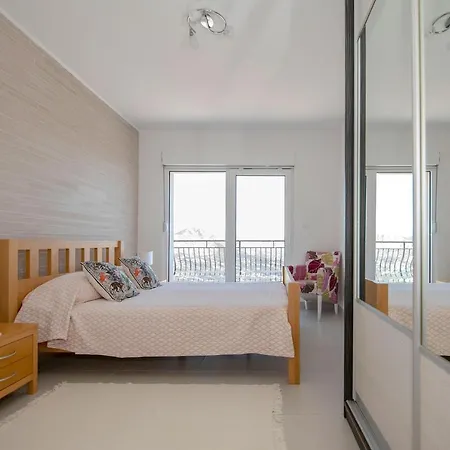 فيلة Luxury Rock With Pool And Jacuzzi Near Dubrovnik