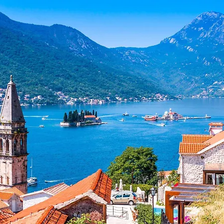 Luxury Rock With Pool And Jacuzzi Near Dubrovnik فيلة *