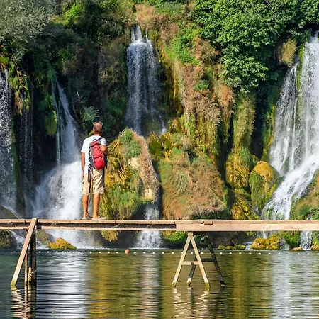Luxury Rock With Pool And Jacuzzi Near Dubrovnik فيلة *